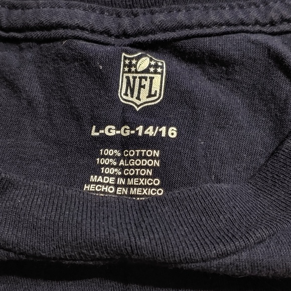 Seahawks Lynch shirt - Picture 4 of 5